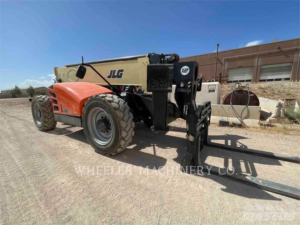 JLG 1255 Teleskopski viličari