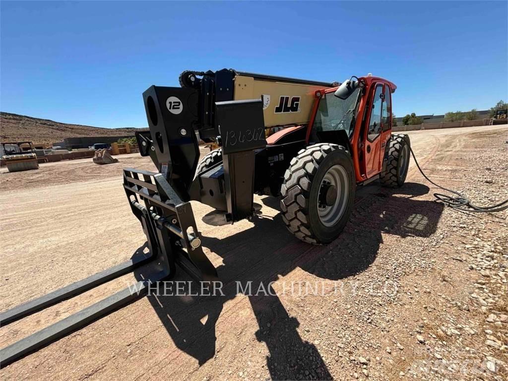 JLG 1255 Teleskopski viličari