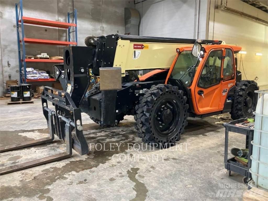 JLG 1255C Teleskopski viličari