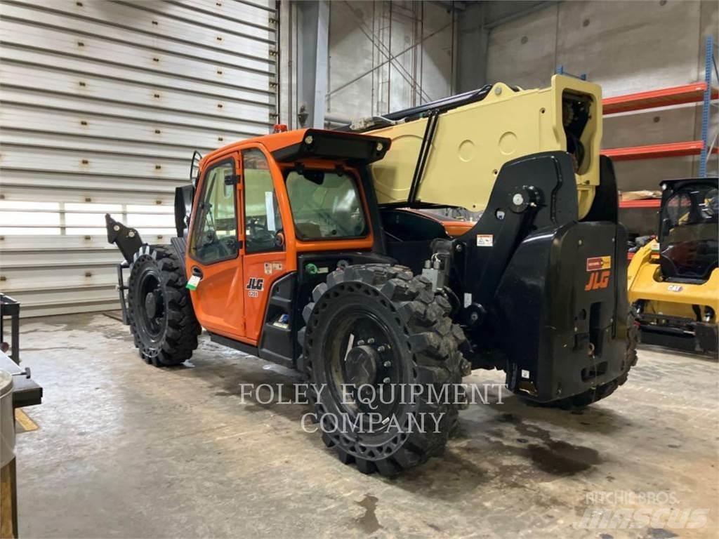 JLG 1255C Teleskopski viličari