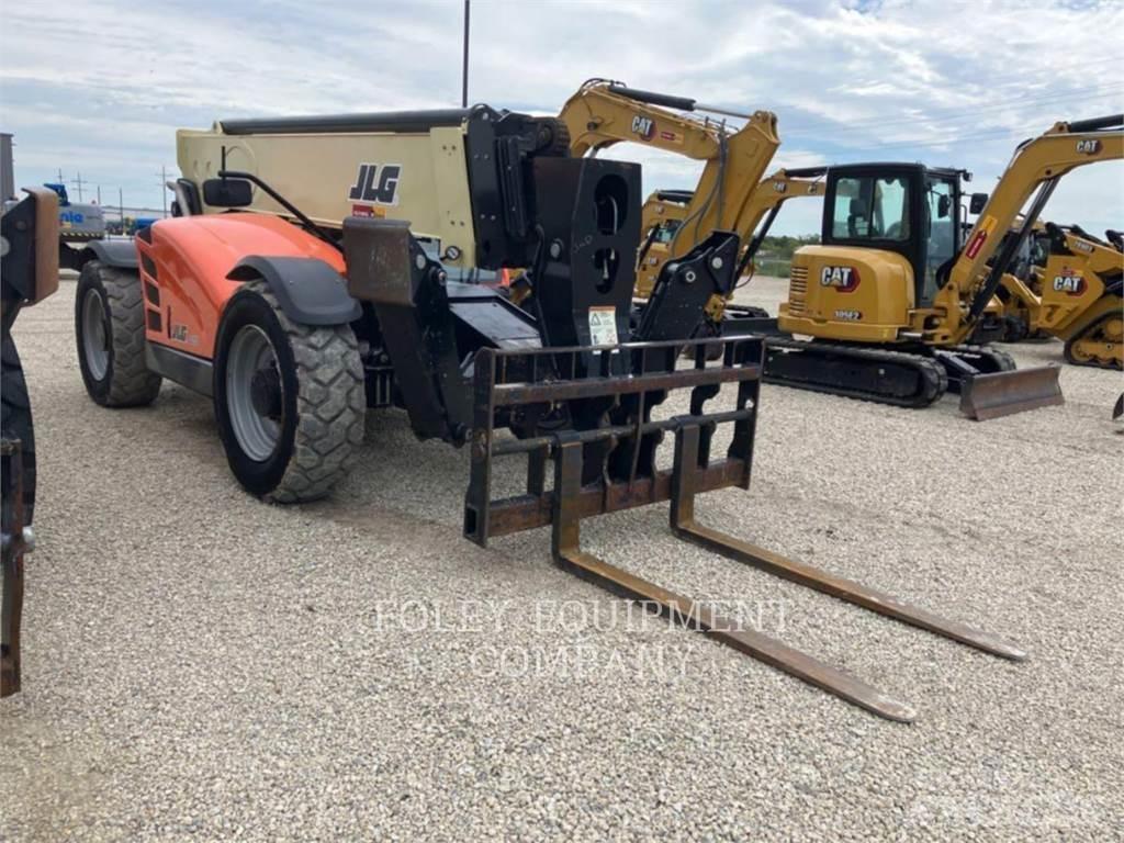 JLG 1255C Teleskopski viličari