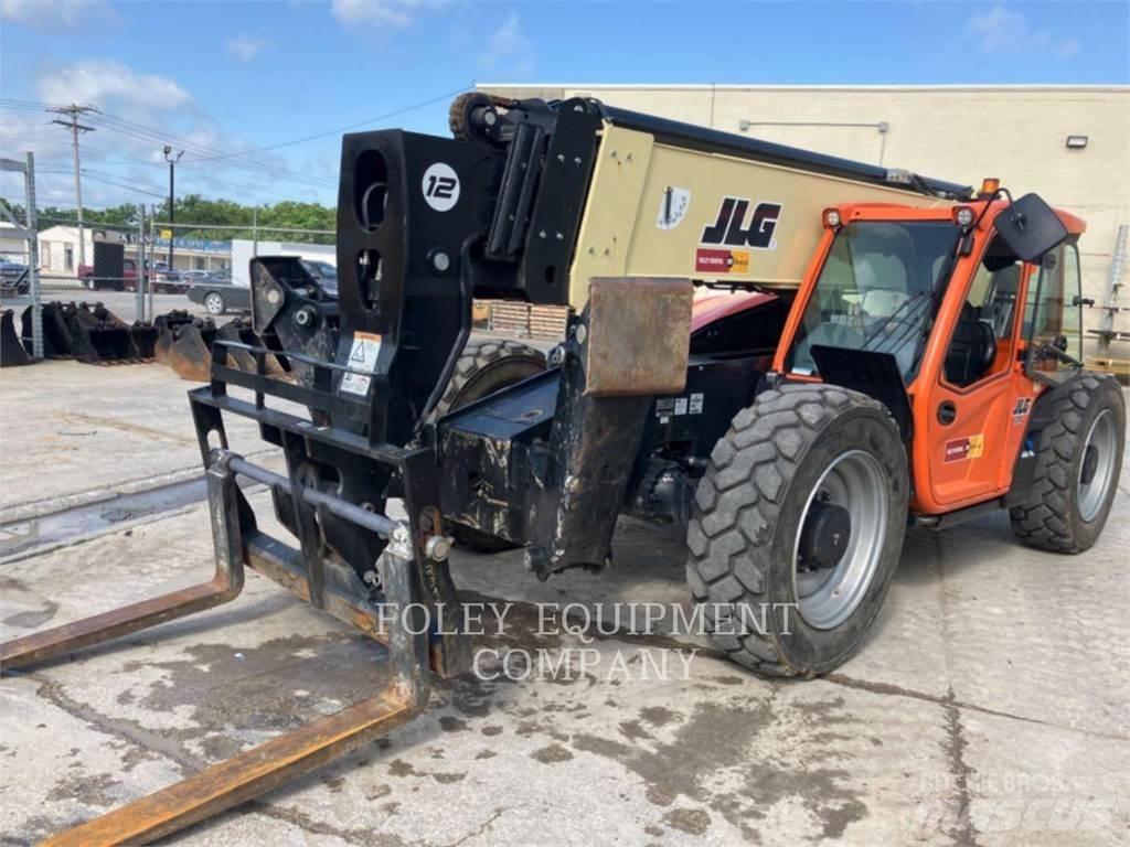 JLG 1255C Teleskopski viličari