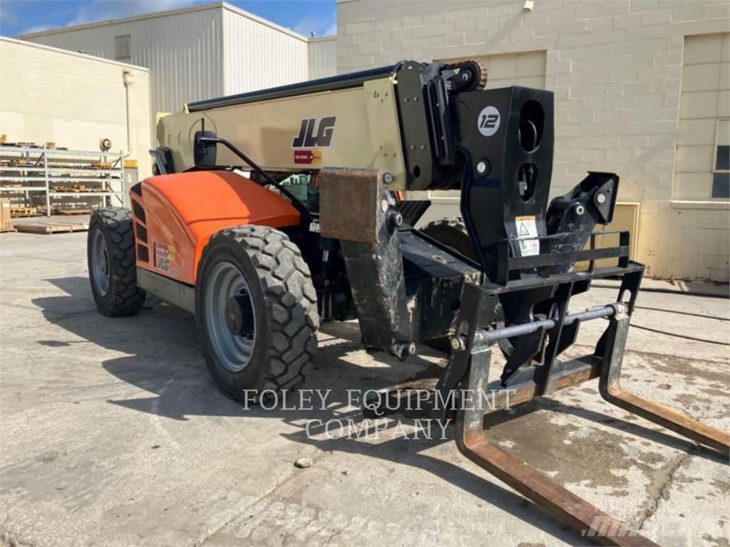 JLG 1255C Teleskopski viličari