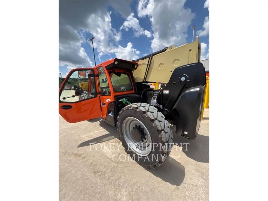 JLG 1255C Teleskopski viličari