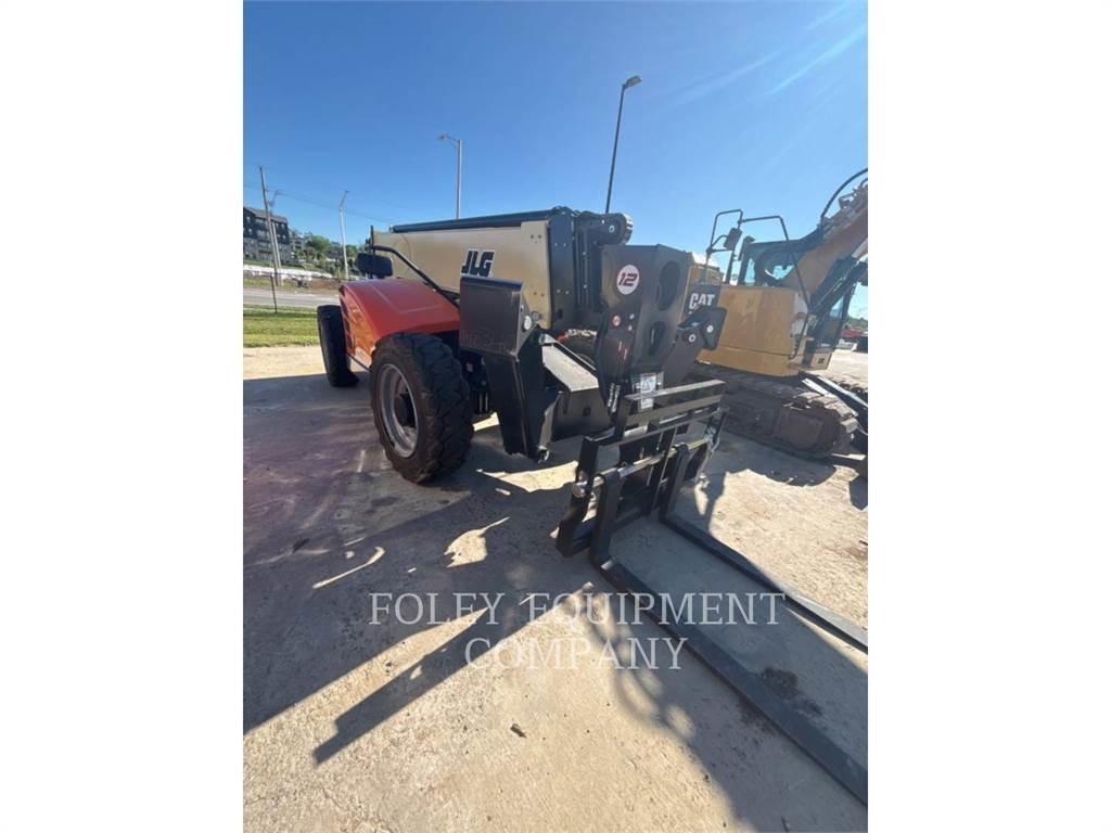 JLG 1255C Teleskopski viličari