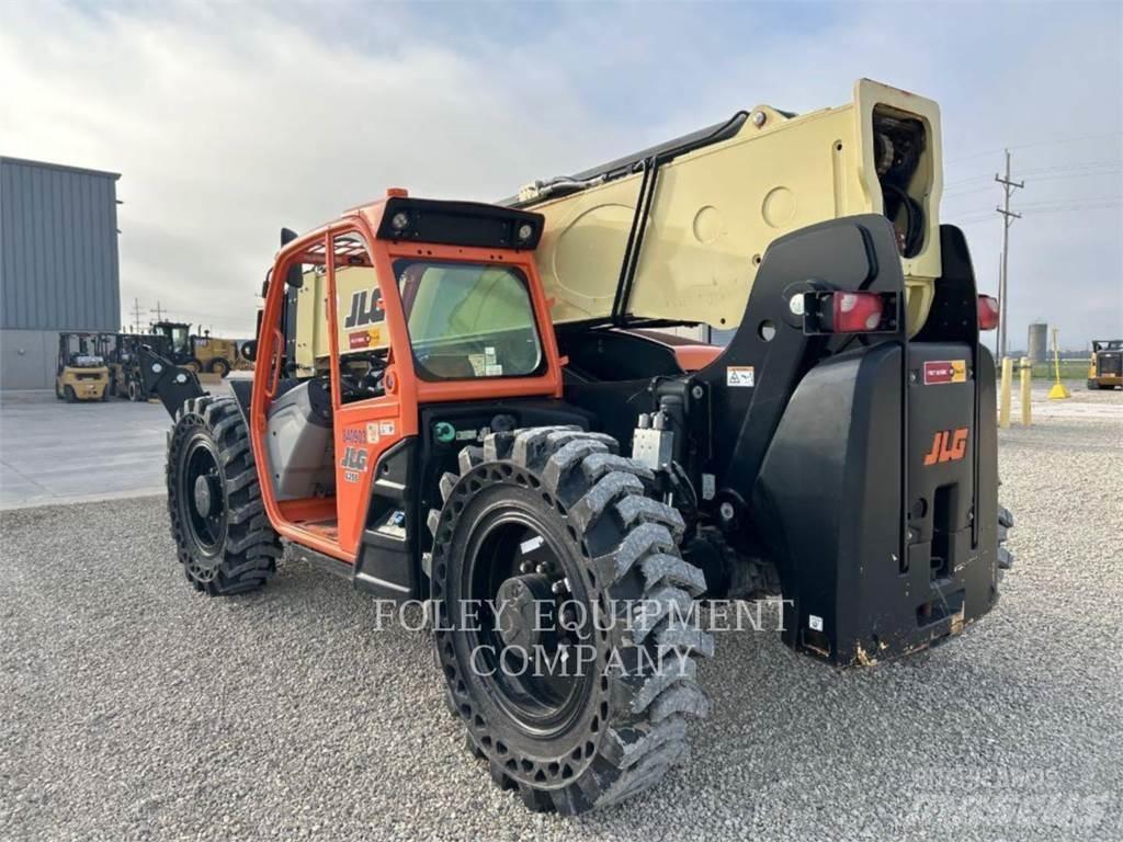 JLG 1255O Teleskopski viličari
