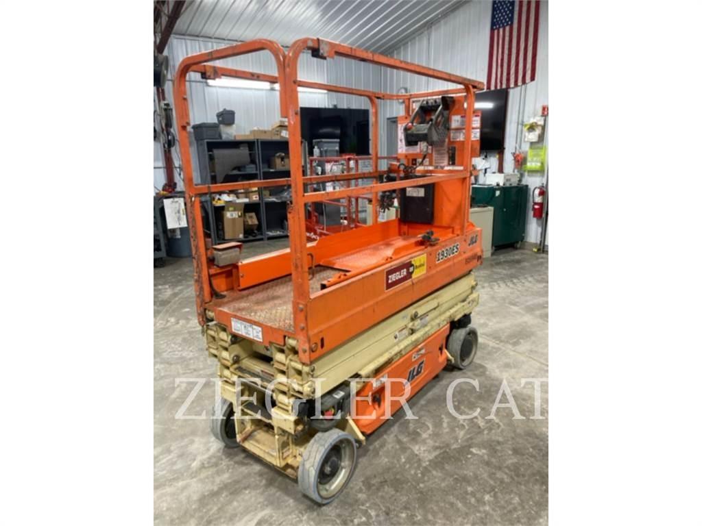 JLG 1930ES Škaraste platforme