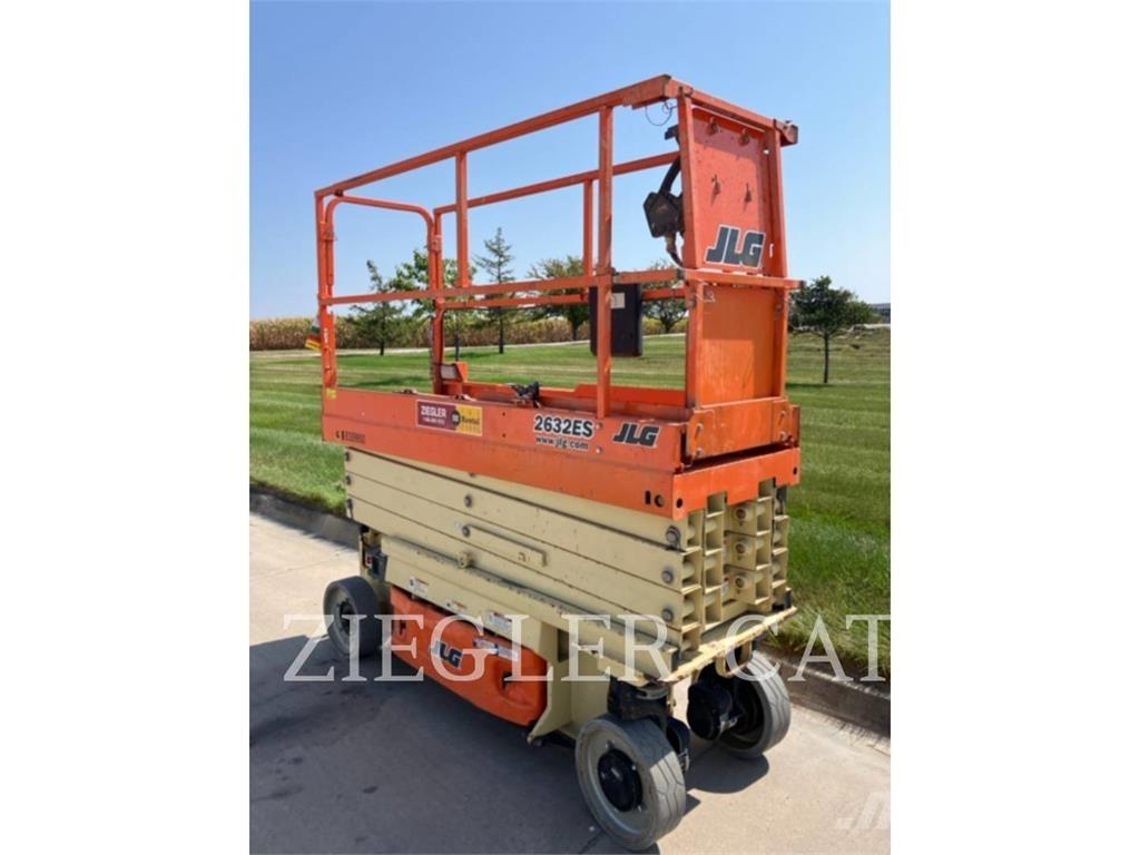 JLG 2632ES Škaraste platforme