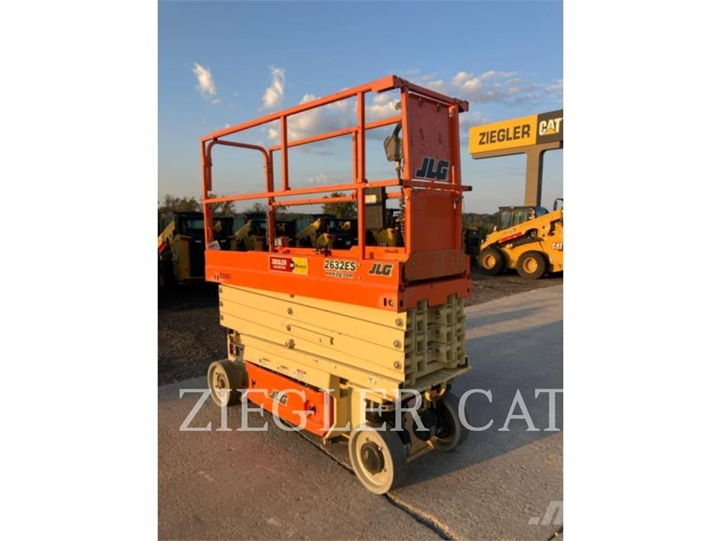JLG 2632ES Škaraste platforme