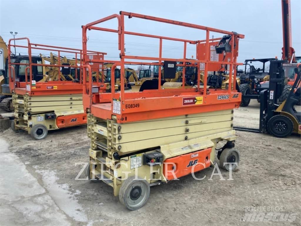 JLG 3246ES Škaraste platforme
