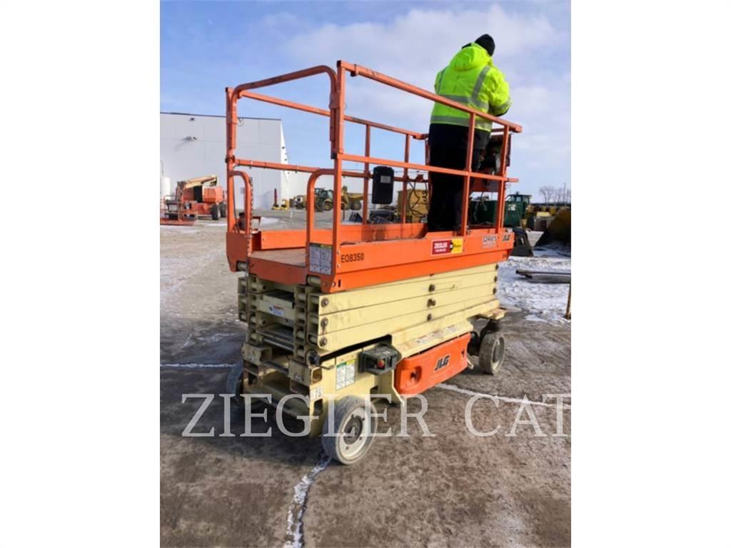 JLG 3246ES Škaraste platforme
