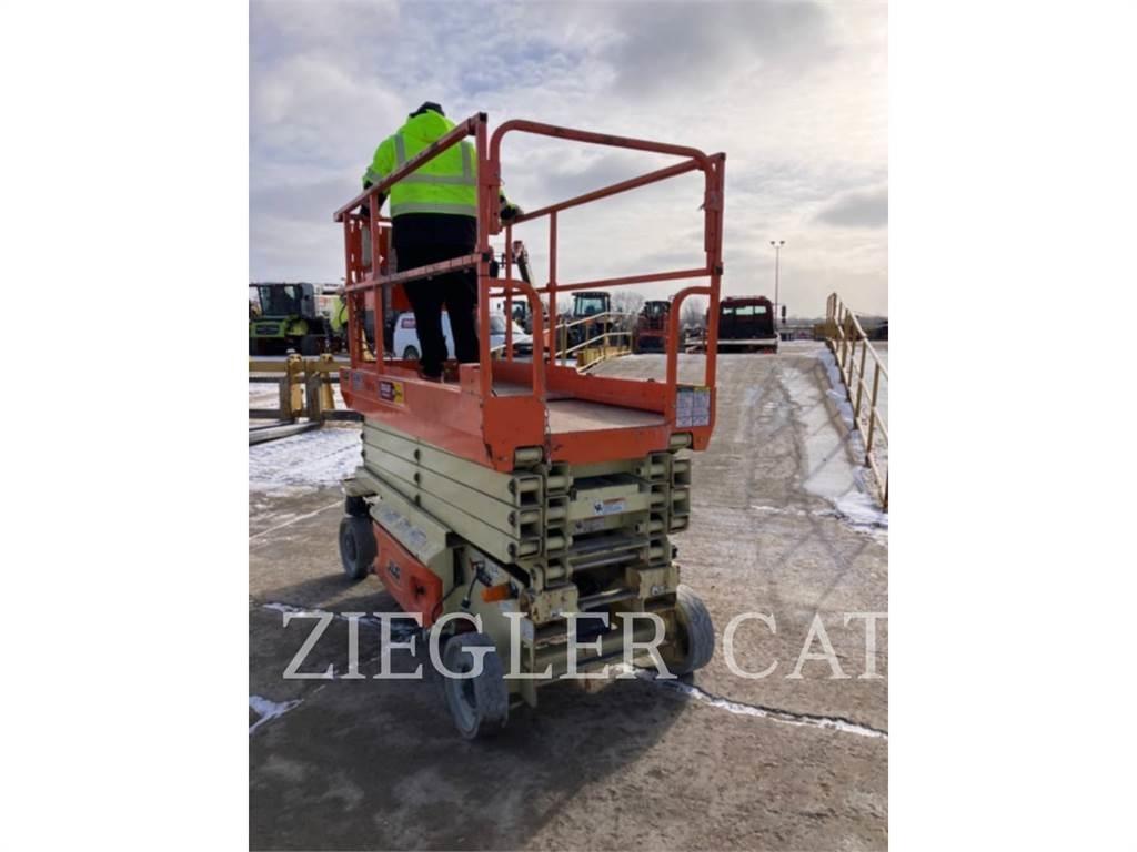 JLG 3246ES Škaraste platforme