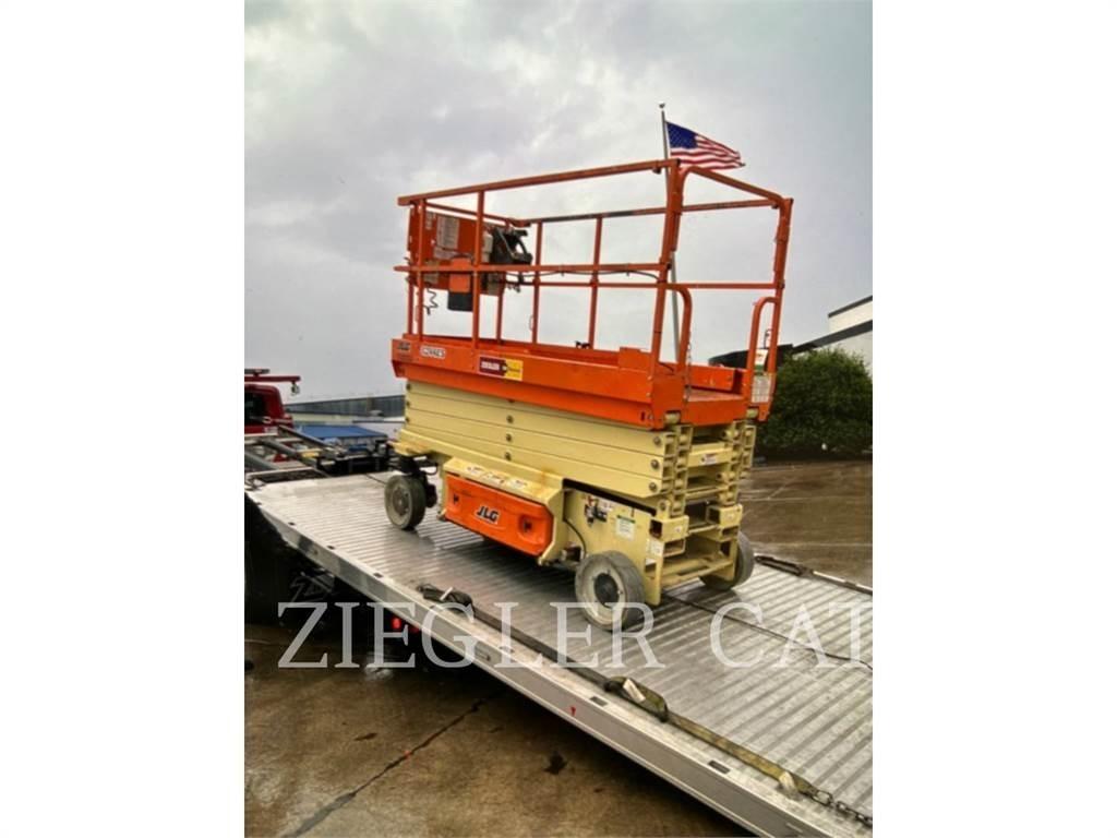JLG 3246ES Škaraste platforme
