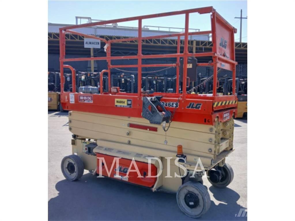 JLG 3246ES Škaraste platforme