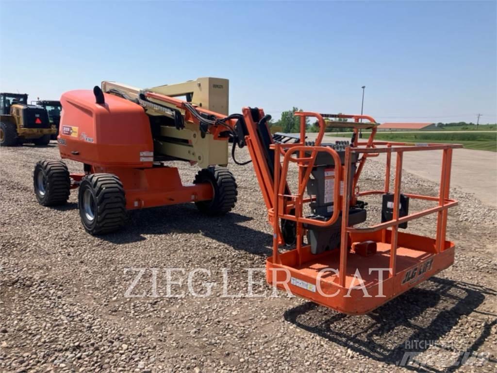 JLG 450AJ Zglobne podizne platforme