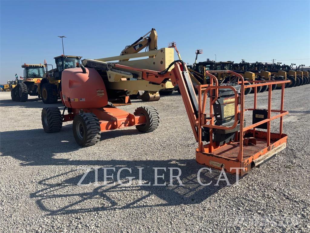 JLG 450AJ Zglobne podizne platforme
