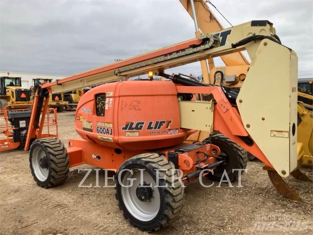 JLG 600AJ Zglobne podizne platforme