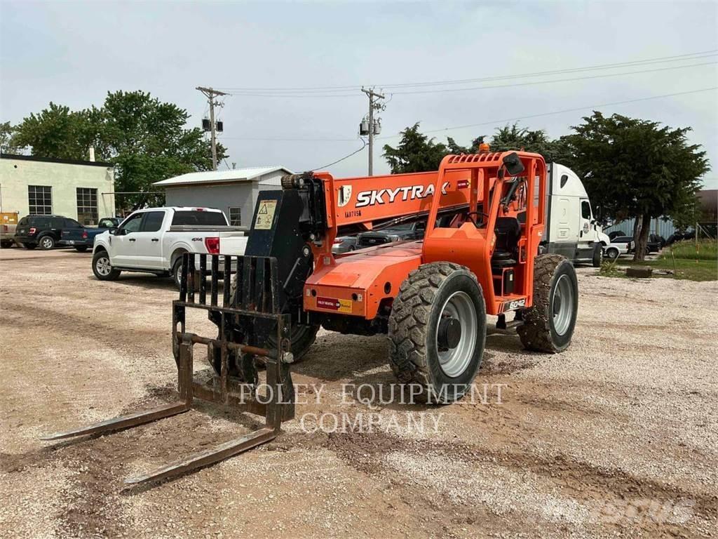 JLG 6042 Teleskopski viličari