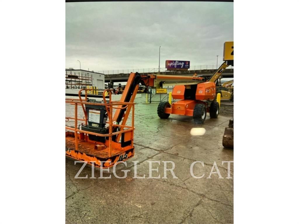 JLG 660SJ Zglobne podizne platforme