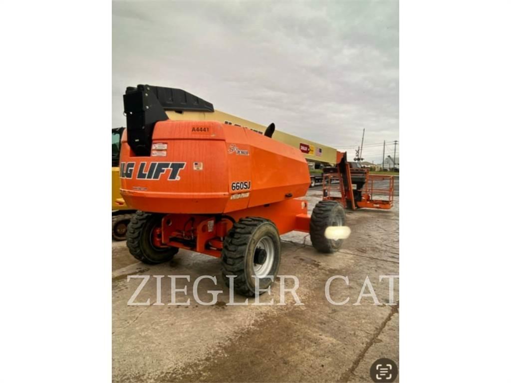 JLG 660SJ Zglobne podizne platforme