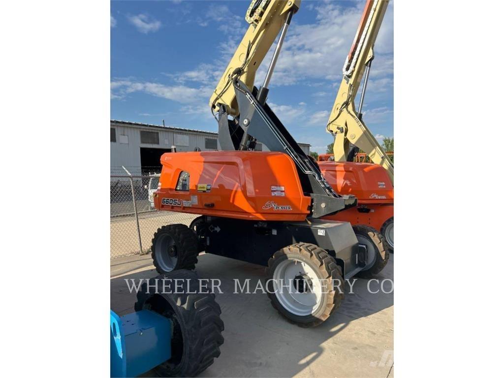 JLG 660SJ SP Zglobne podizne platforme
