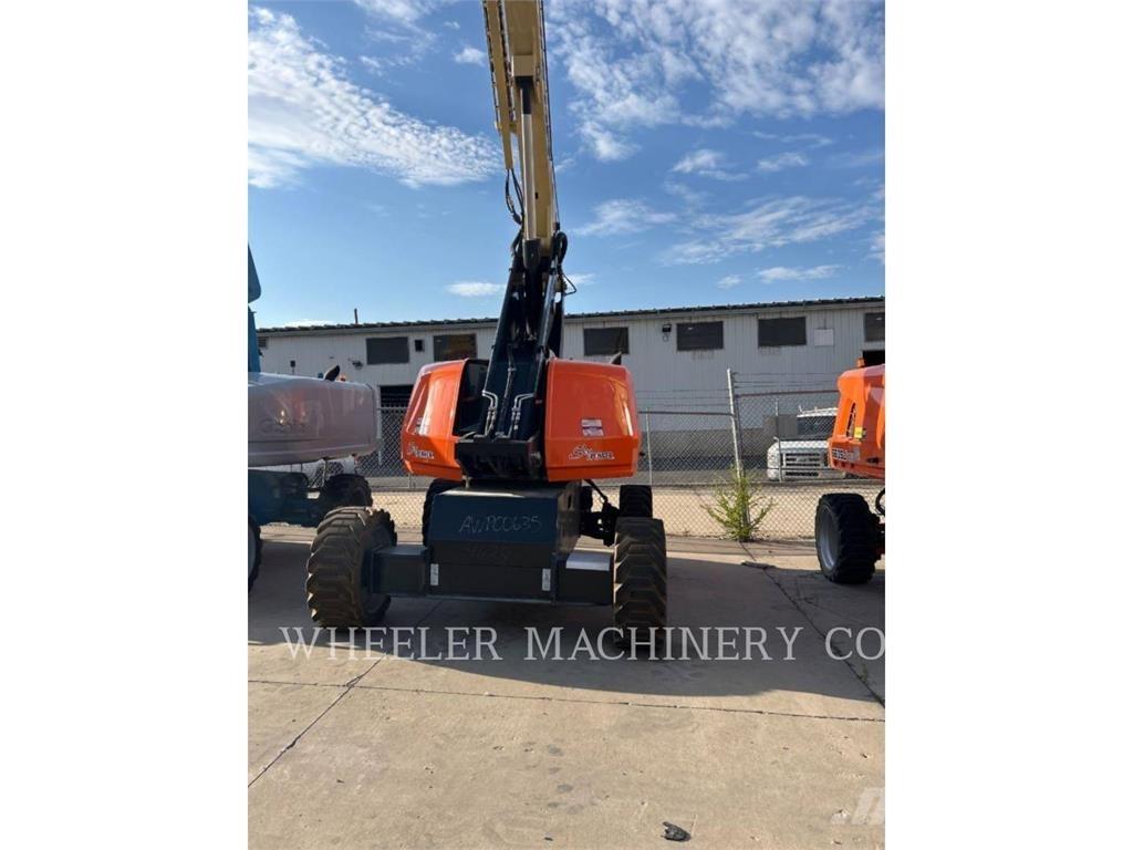 JLG 660SJ SP Zglobne podizne platforme