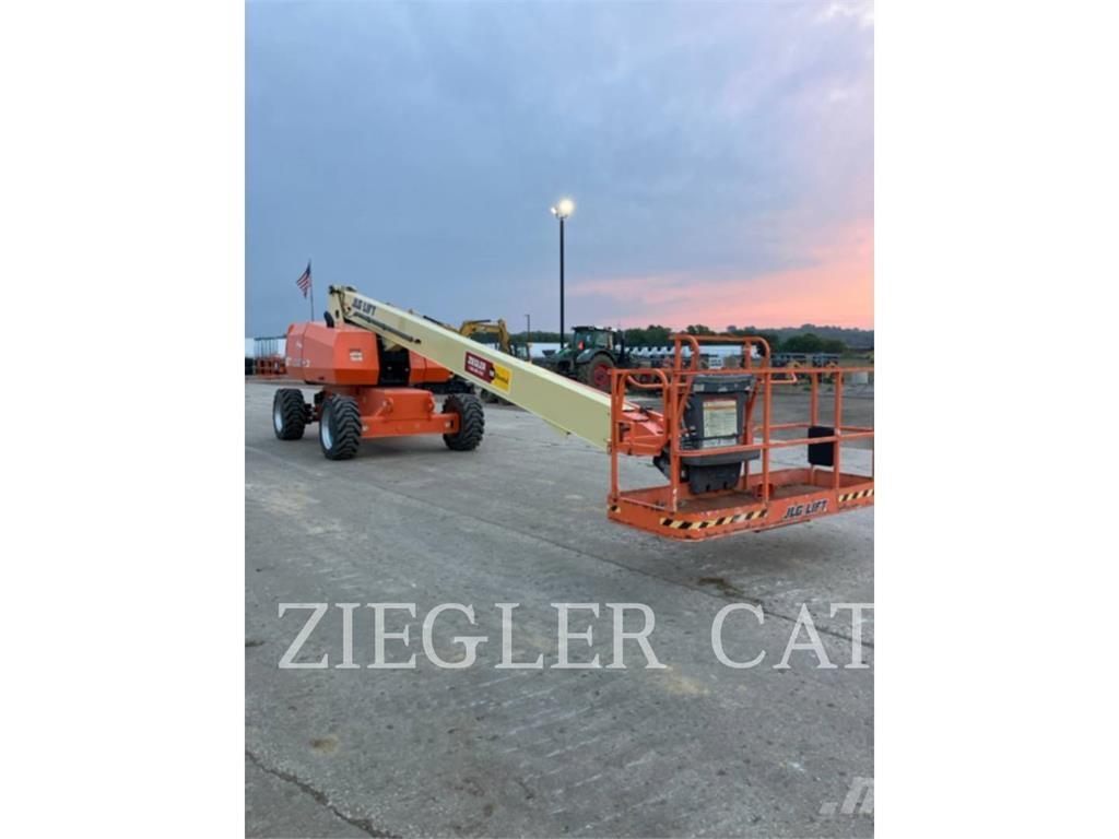 JLG 800S Zglobne podizne platforme