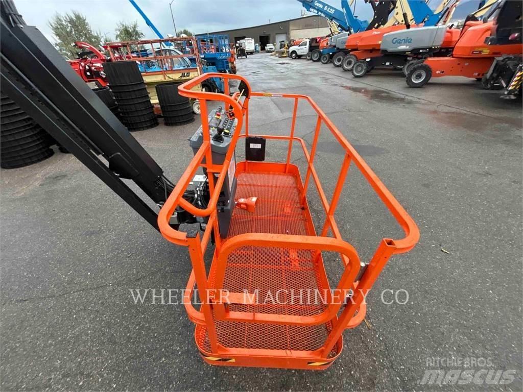 JLG 860SJ Zglobne podizne platforme