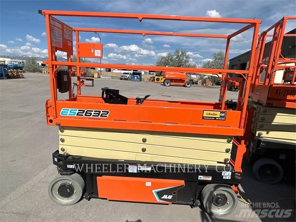 JLG ES2632 Škaraste platforme