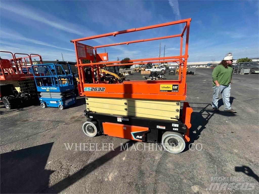 JLG ES2632 Škaraste platforme