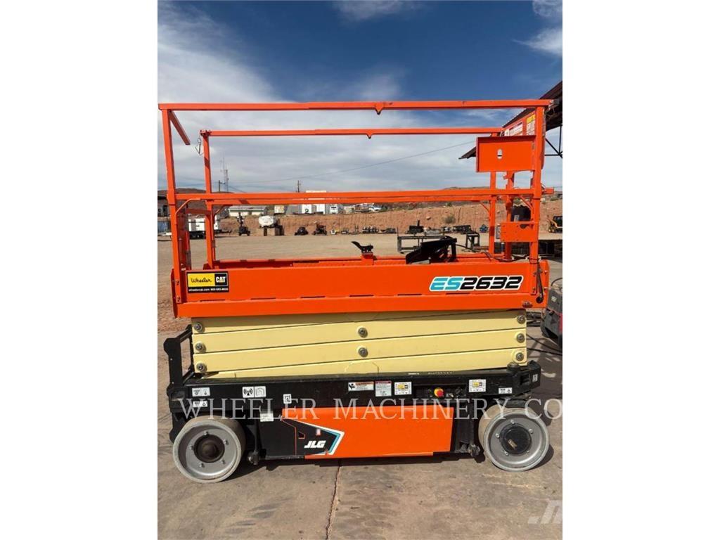 JLG ES2632 Škaraste platforme