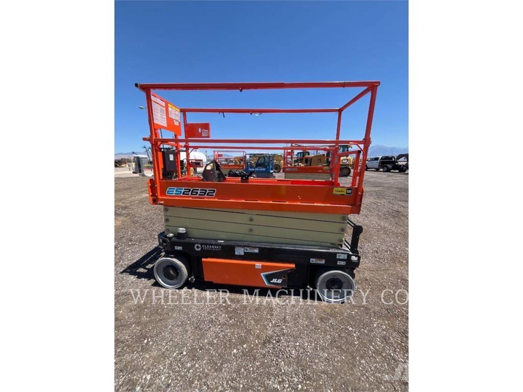 JLG ES2632 Škaraste platforme
