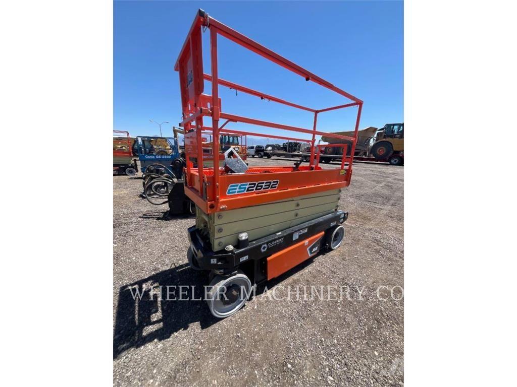 JLG ES2632 Škaraste platforme