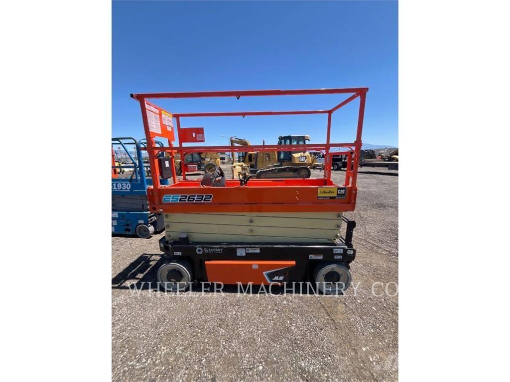 JLG ES2632 Škaraste platforme