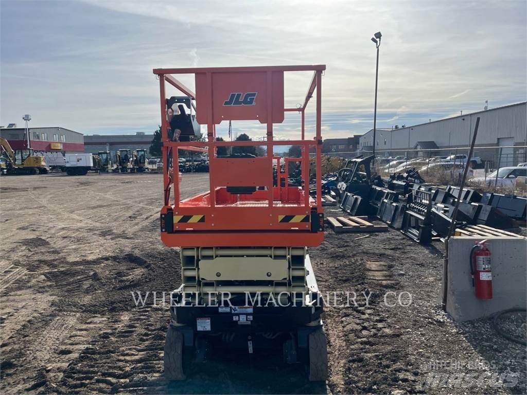JLG ES2646 Škaraste platforme