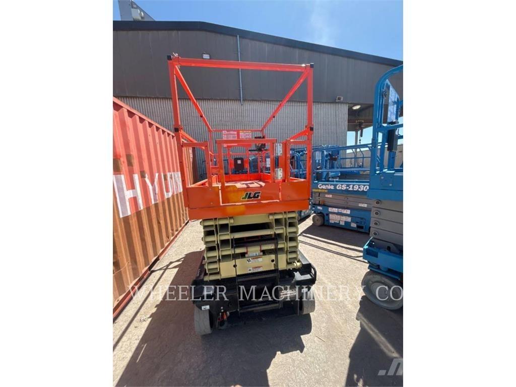 JLG ES3246 Škaraste platforme