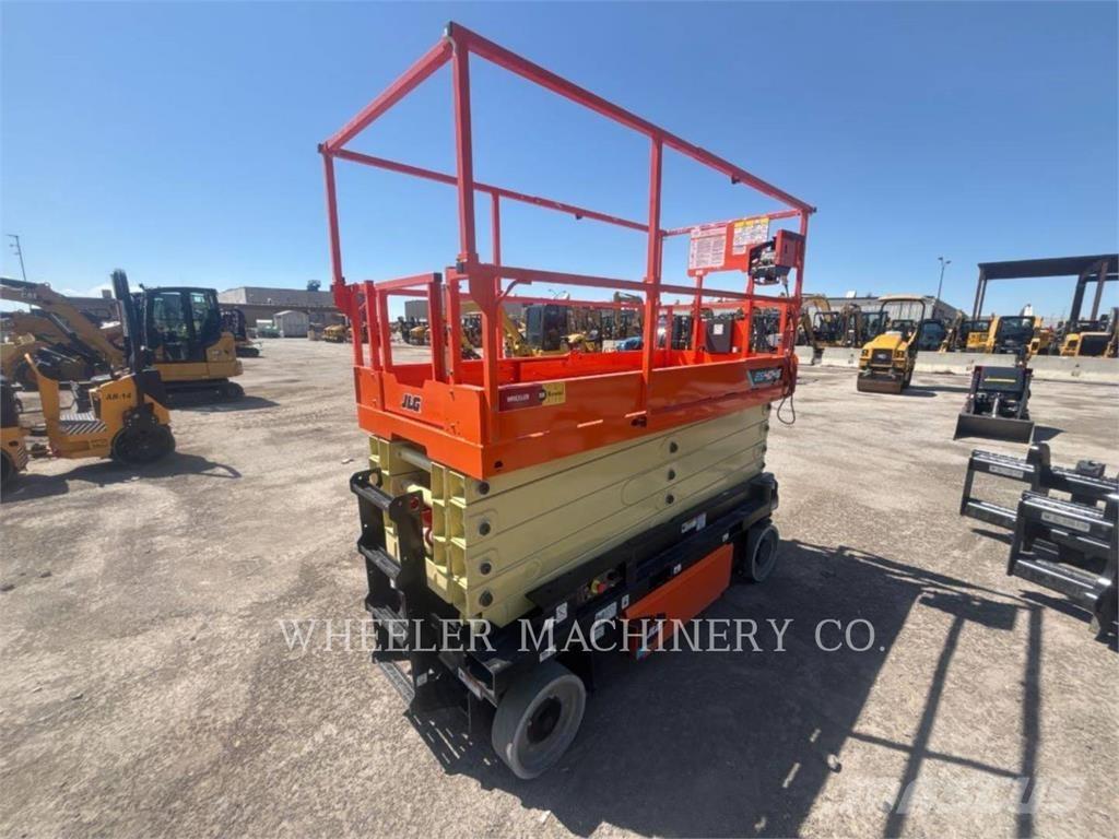 JLG ES4046 Škaraste platforme