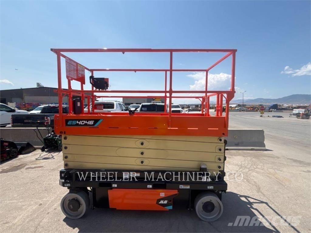 JLG ES4046 Škaraste platforme
