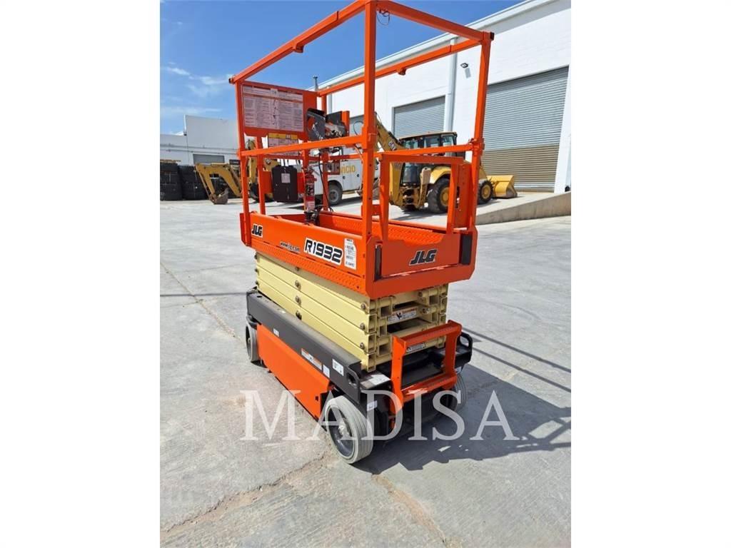 JLG R1932 Škaraste platforme