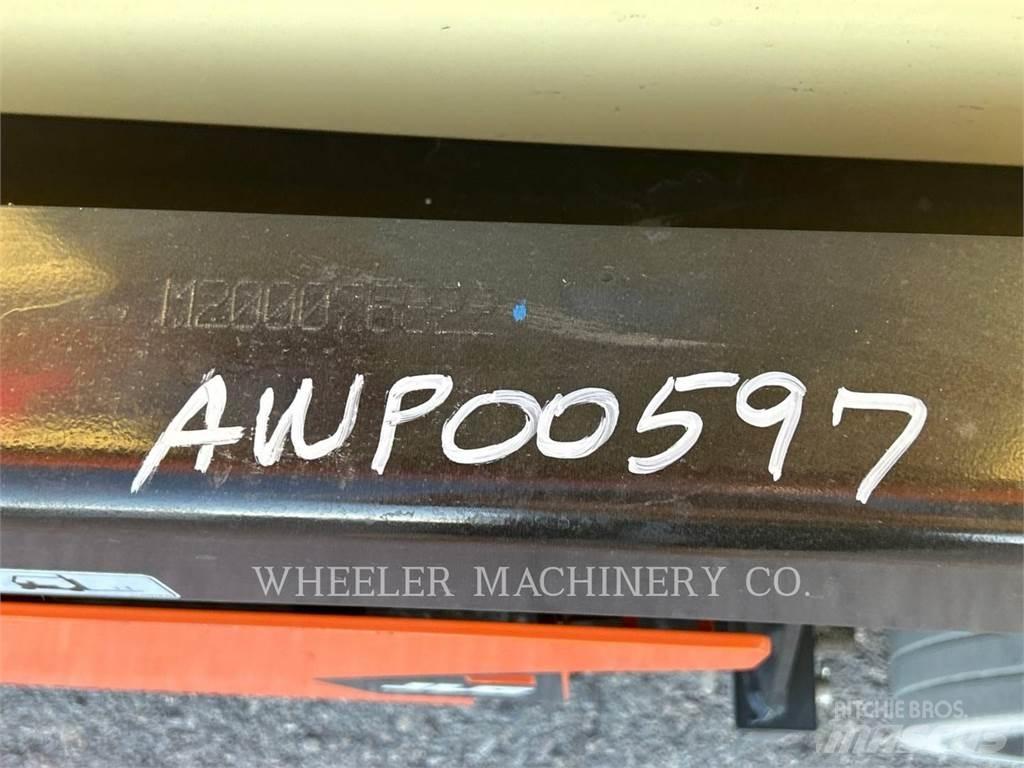 JLG R4045 Škaraste platforme