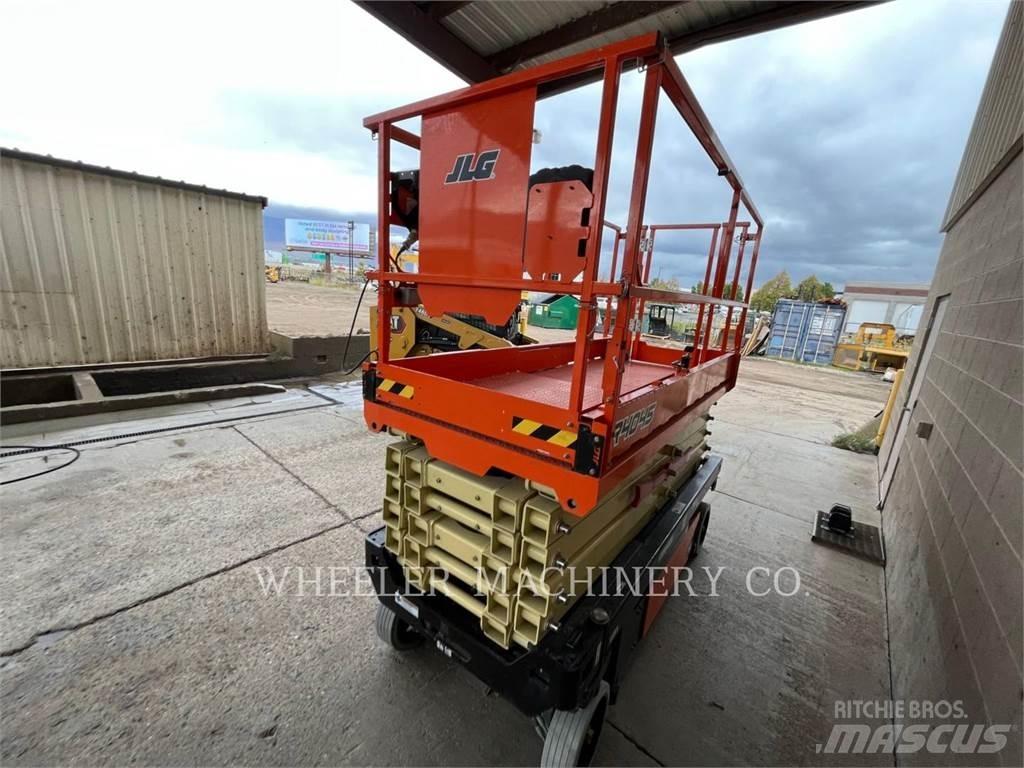 JLG R4045 Škaraste platforme