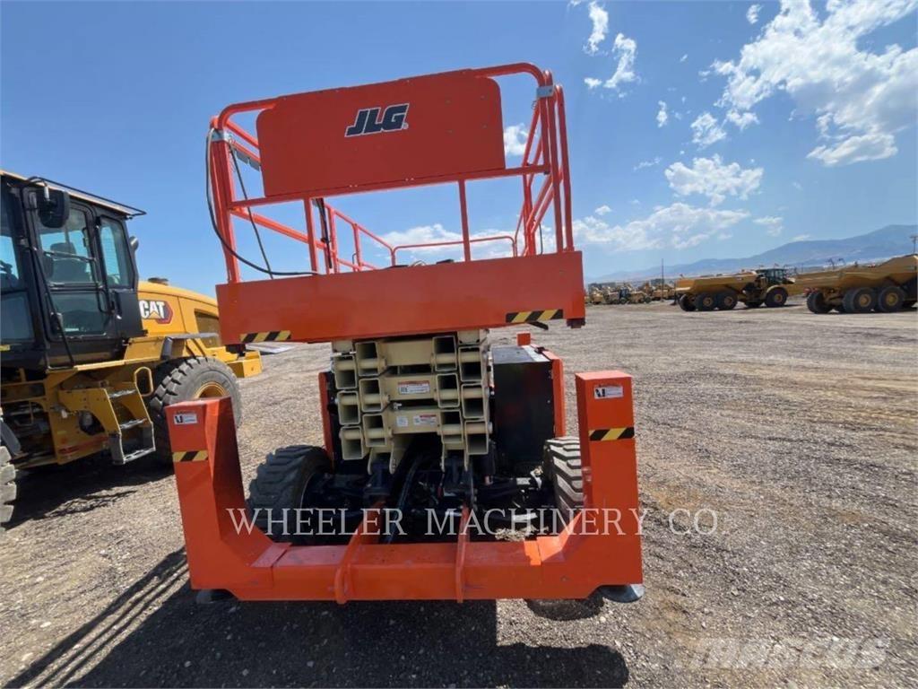 JLG RT4394 Škaraste platforme