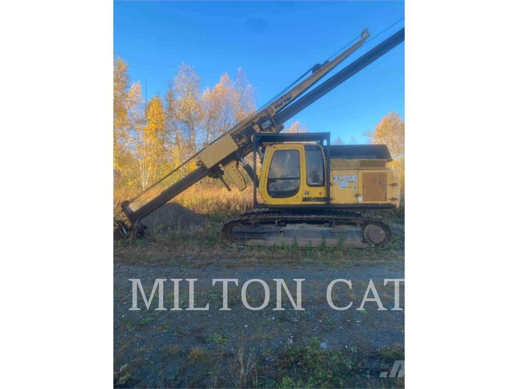 John Deere 200 LC Građevinarstvo – ostalo