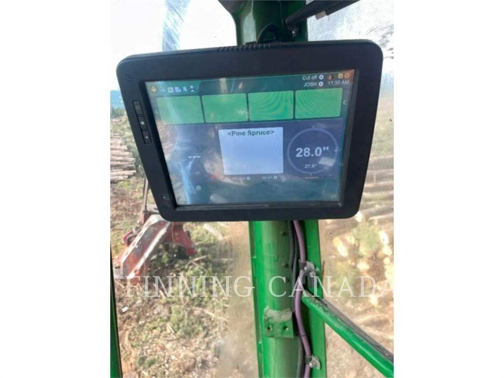 John Deere 2154G Bageri