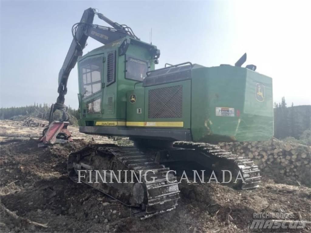 John Deere 2154G Bageri