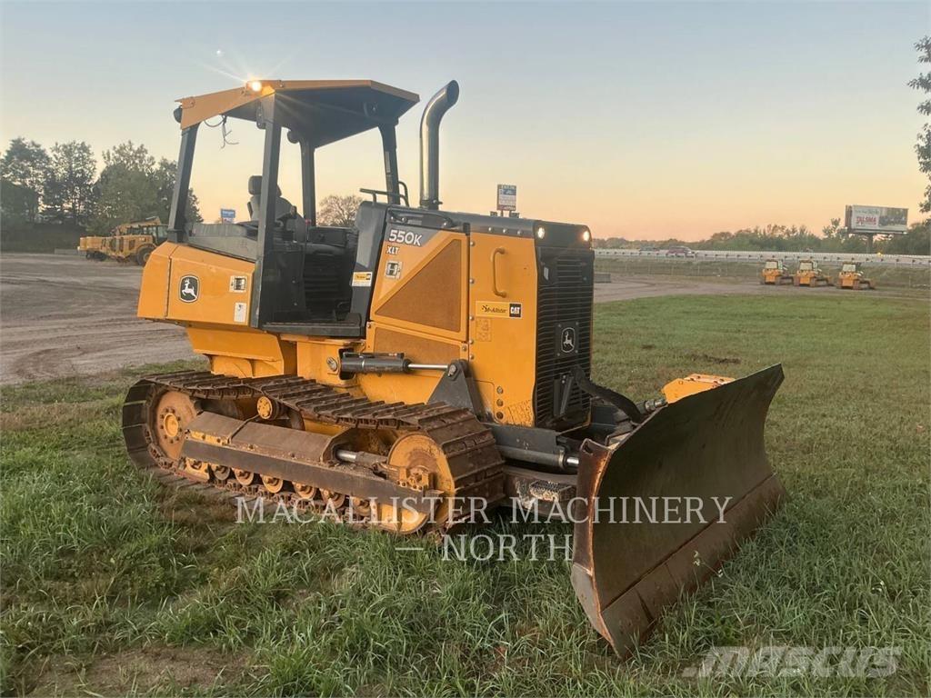 John Deere 550K XLT Buldožeri gusjeničari