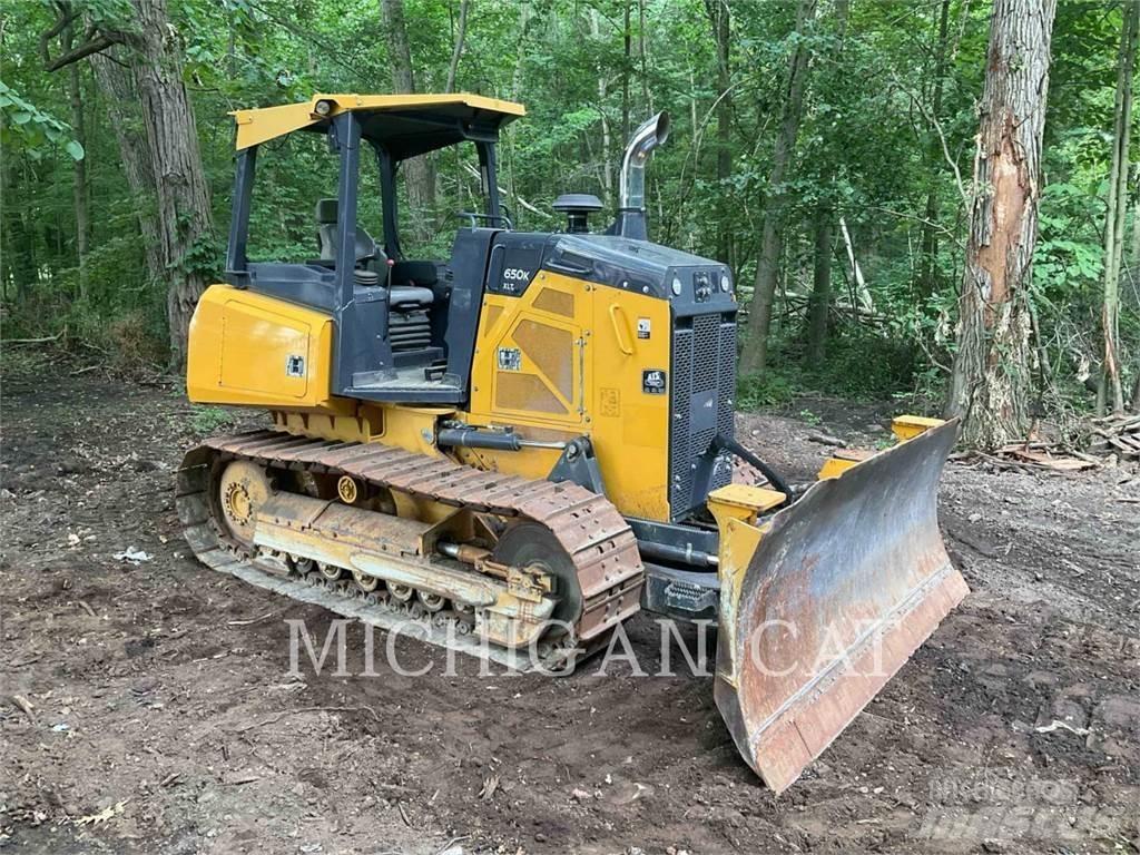 John Deere 650K Buldožeri gusjeničari