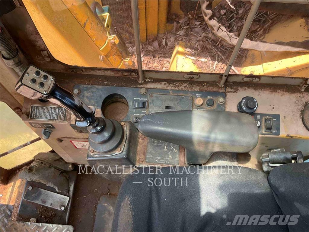 John Deere 653E Strojevi za sječu stabala