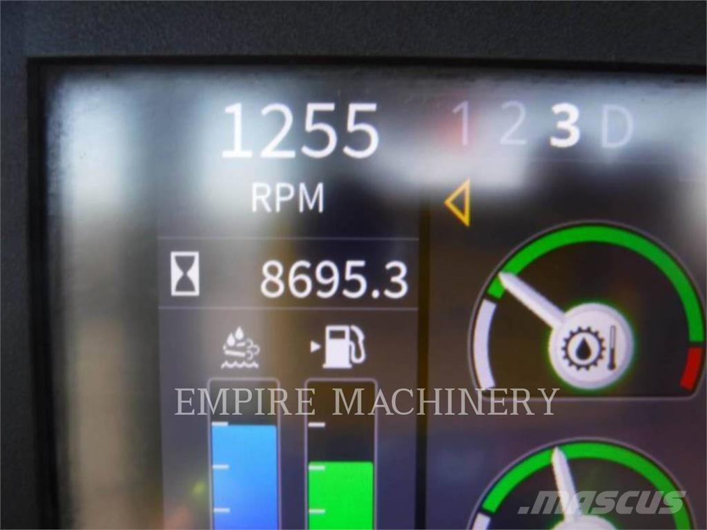John Deere 744L Utovarivači na kotačima
