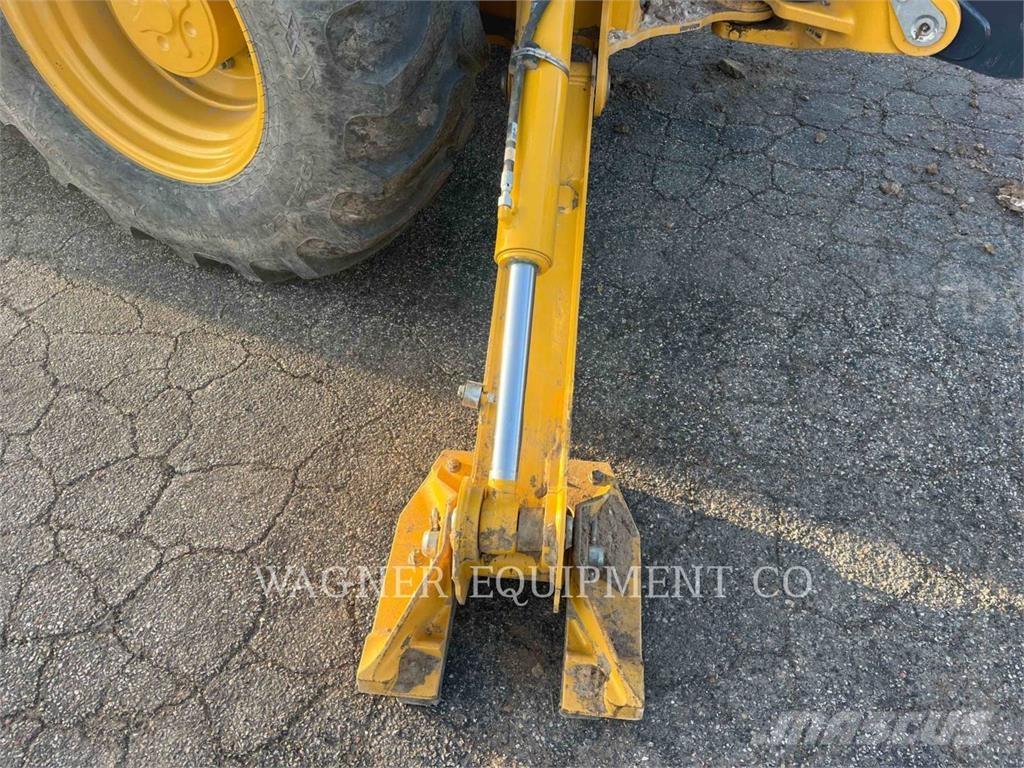 John Deere & CO. 320P Utovarni rovokopači